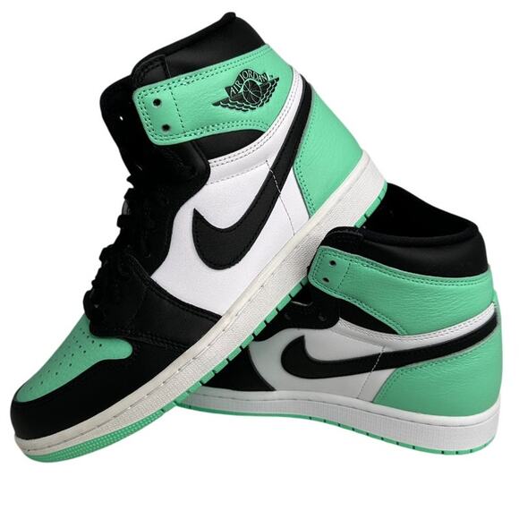💎✨NEW IN BOX✨💎NIKE Air Jordan 1 retro High OG Glow - Picture 1 of 5